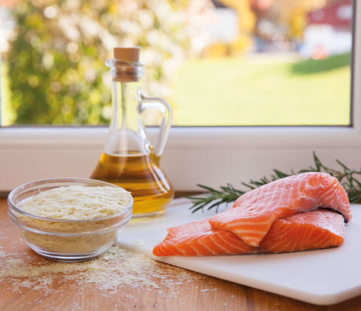 Rezept: Lachs mit Kartoffelflocken für den Hund