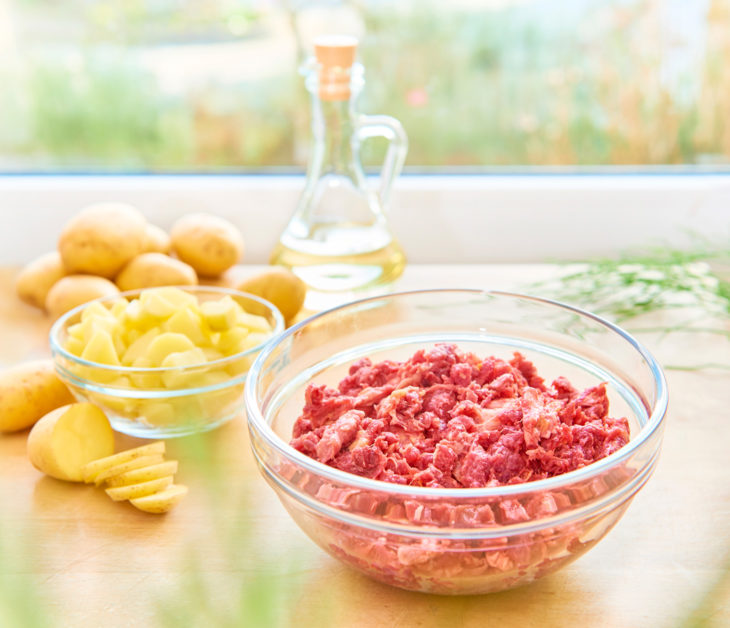 Rezept: Lamm mit Kartoffeln für die Katze